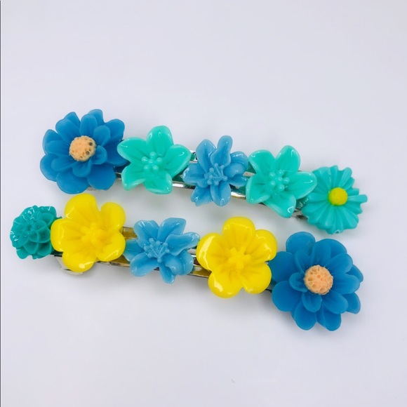 ♡ 2 for 20$ ♡ Blue Floral Hair Clips - Picture 6 of 6